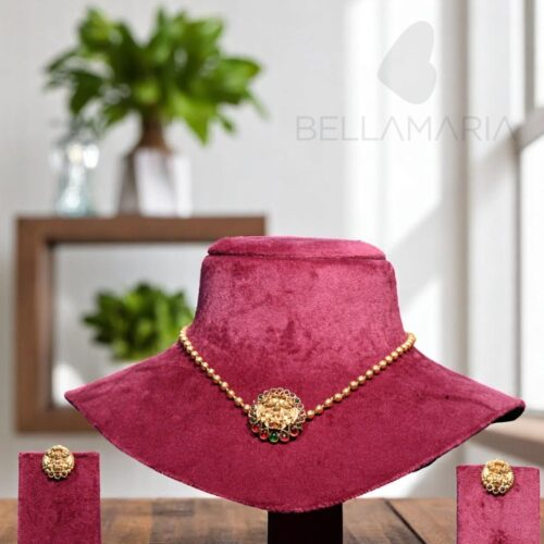 LAKSHMI DEVI MULTICOLOR PENDANT WITH GOLDEN BEADS MALA-NE0040