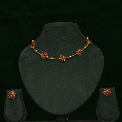 FLOWER WITH BEADS MALA-NE0110