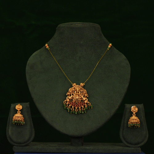 LONG INVISBLE LAKSHMI PENDANT MALA-NE0112