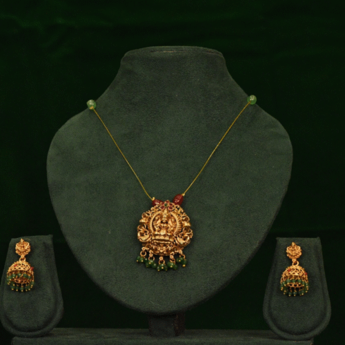 MAHALAKSHMI INVISIBLE MALA WITH PASTEL GREEN BEAD-NE0138