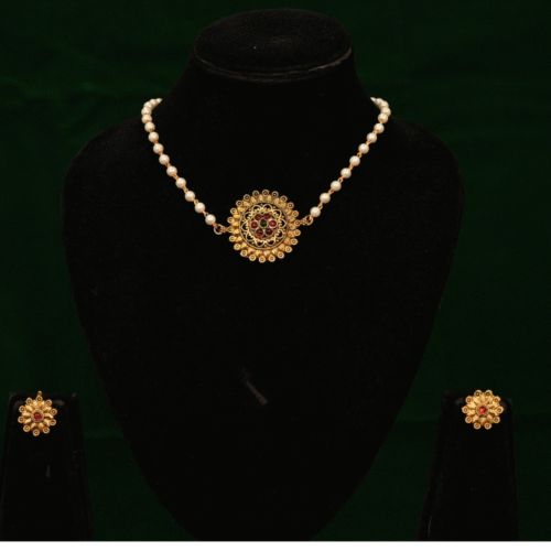 MULTI BLOSSOM FLOWER PENDENT WITH PEARL CHOKER-NE0144