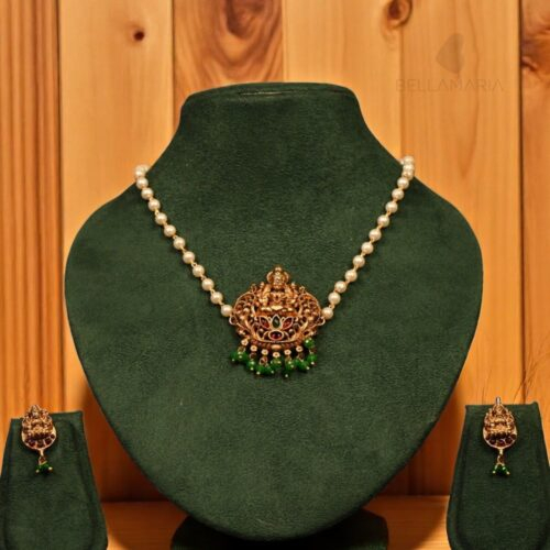 SARASWATHI PADMA CHOKER - NE0091