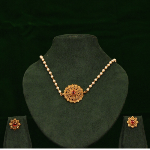 SIMPLE BLOSSOM FLOWER WITH PEARL CHOKER-NE0143