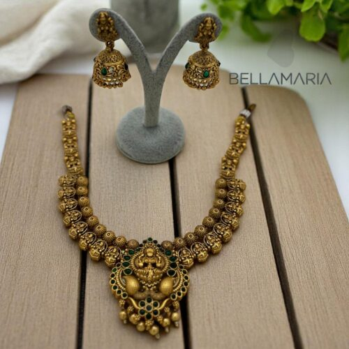 LAKSHMI PENDANT MALA WITH SEMI GHUNGROO-NE0024