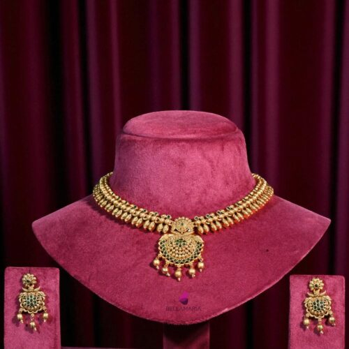 ANTIQUE NECKLACE WITH FLOWER PENDANT-NE0016